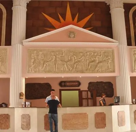 Otel Lucas Didim Yenihisar