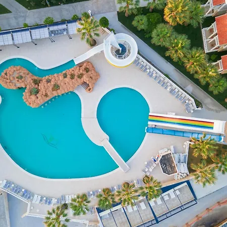 Lucas Didim ホテル 5*