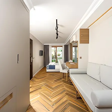 Lucas Didim ホテル