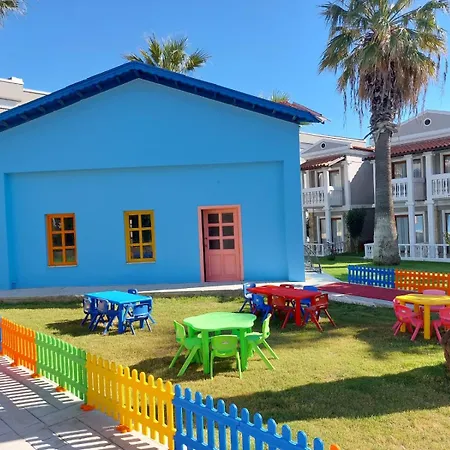 Lucas Didim ホテル