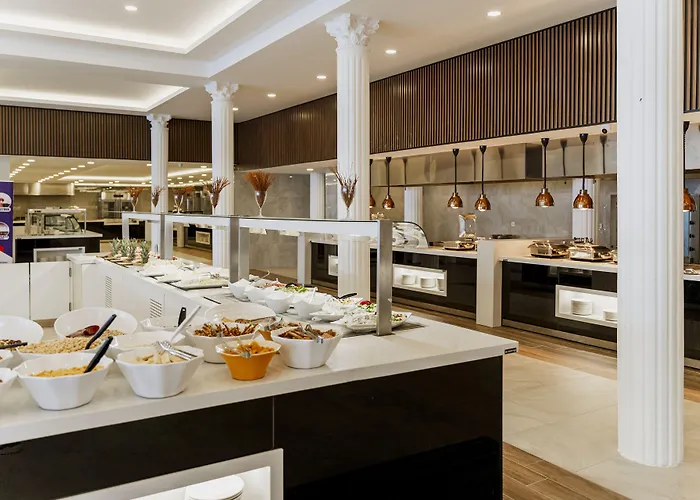 Lucas Didim 5* Yenihisar