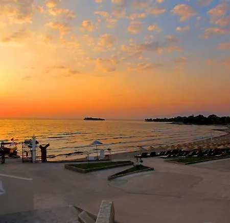 Lucas Didim Hotell Yenihisar